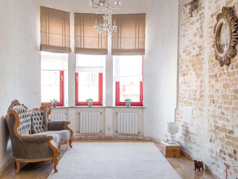 Quick Ideas to Brighten a Dark Room Effortlessly
